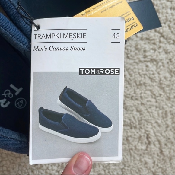 Men’s canvas shoes - Picture 7 of 11